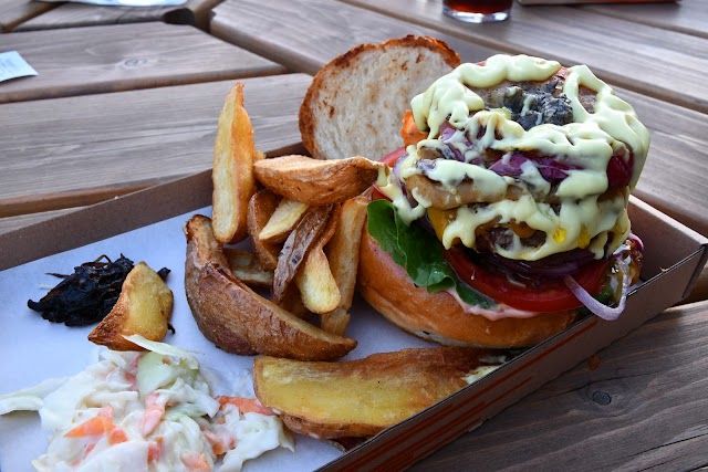 Tuning Bar & Burger
