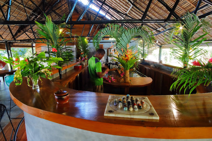 L'heure Bleue by null