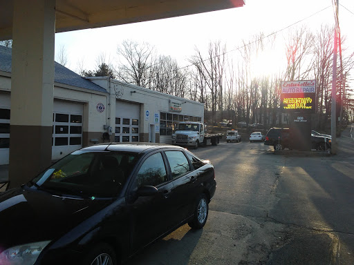 Entwistle's Garage - Thumbnail