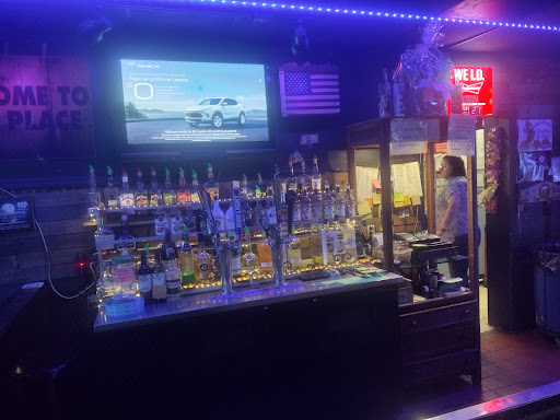 Dee's Place - Visual
