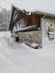 Photo n°10 de Ferme auberge du Tartot à Fournets-Luisans (Restaurant)