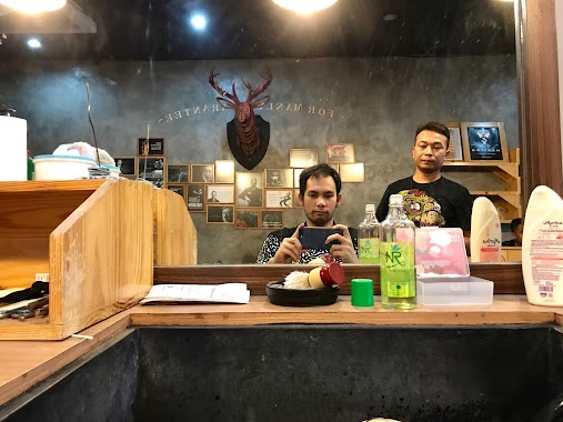 Mansion Barber Shop, Author: Ias Naibaho