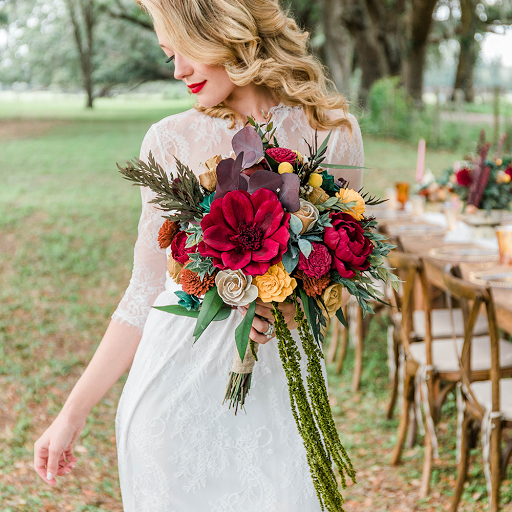 Pine and Petal Weddings - Thumbnail