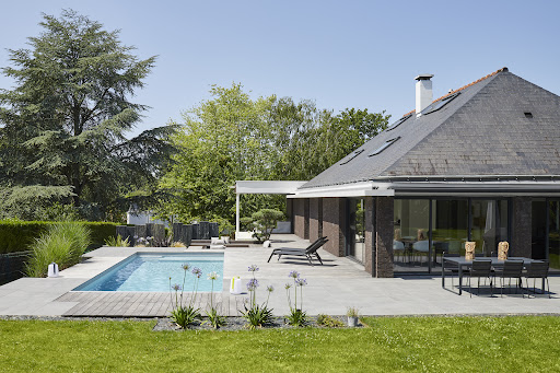 Photo de DécoPiscine, un pisciniste à votre écoute à Cordemais (44360)