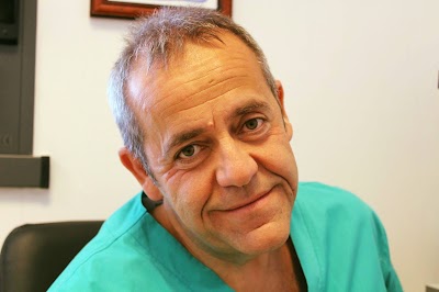 Photos of Prof. VALERIO CERVELLI Chirurgia estetica Maxillo facciale - Dr. GIULIO CERVELLI Odontoiatria - Roma