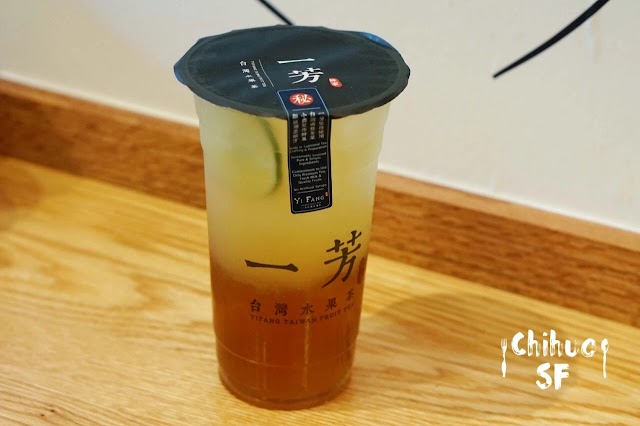 Yifang Taiwan Fruit Tea 一芳