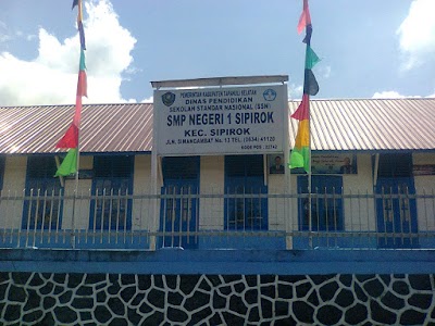 Photos of SMP N 1 Sipirok