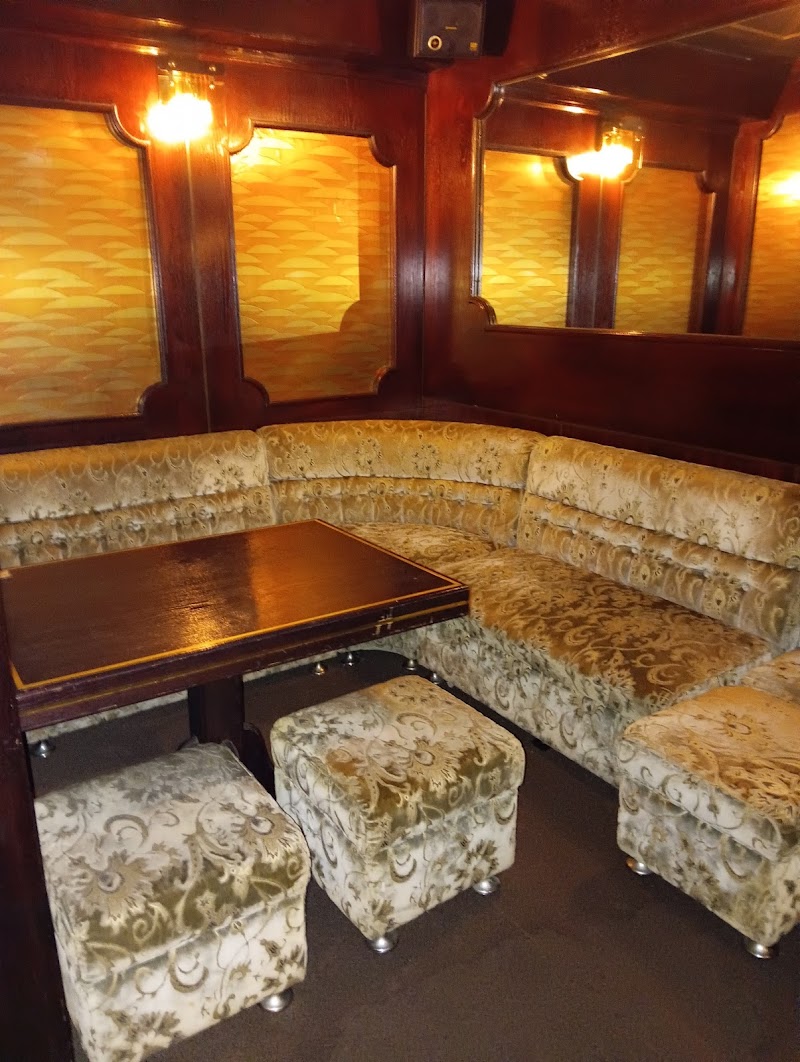 スナック アンナ