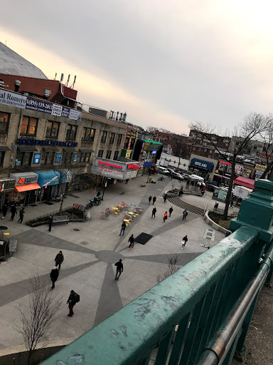 103 St–Corona Plaza - Thumbnail