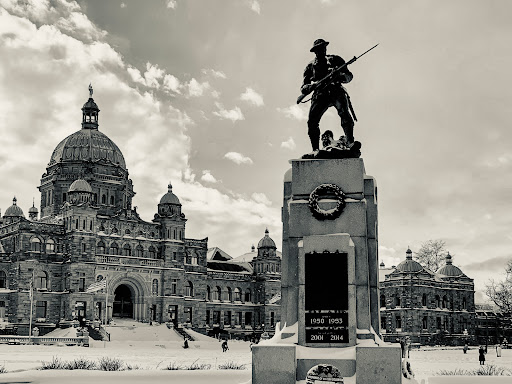 Victoria Cenotaph - Thumbnail