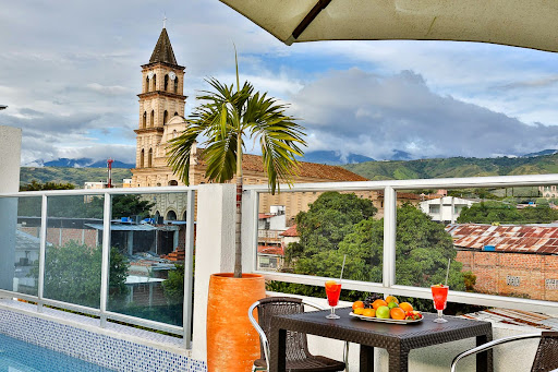 Casablanca Hotel, Restaurante, Eventos & Turismo Garzón
