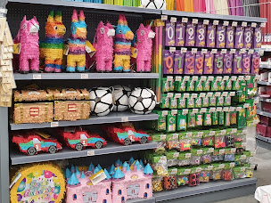 Photo n°5 de La Foir'Fouille à Salaise-sur-Sanne (Magasin d'ameublement et de décoration)