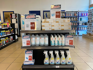 Photo n°8 de Autodistribution à Roanne (Magasin d'accessoires pour poids lourds)