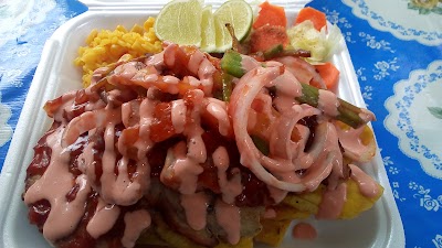 Photos of Alitas Y Barbacoa