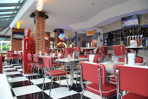 Photo n°5 de Bus Stop Diner à Vernon (Restaurant de cuisine traditionnelle)