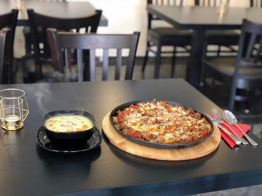 Pizzeria by Zaza Rheine - Thumbnail