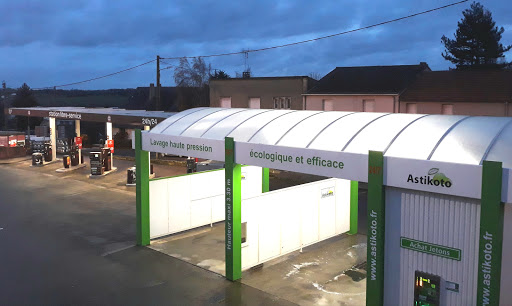 Carrefour market - Saint-Pierre-Montlimart - Thumbnail