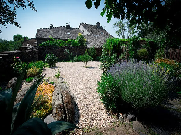 Casa Rural “LOS TRES OLIVOS”.