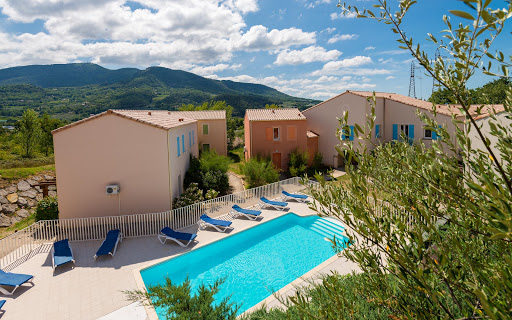 Photo de La Bastide aux Bois - Gîte avec piscine Drôme à Vinsobres (26110)