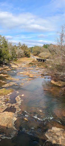 Multi-use trail trailhead