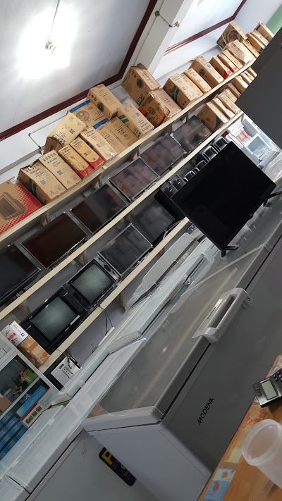 Electronics Store