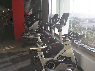 Photos of GOLD'S GYM