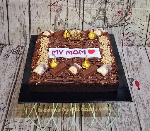 Ajai Licious Cake
