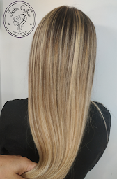 Photo n°13 de INSTANT COIFFURE avec Sylvie (Coiffeuse à domicile) à Aulnay-sous-Bois (Salon de coiffure)