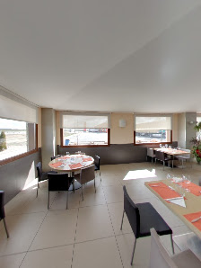 Restaurante El Azafrán Km 176 Polígono El Gancho Km 176, Autovía Mudéjar, 44350 Caminreal, Teruel, España