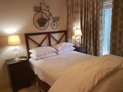 Photos of Opikopi Guest House
