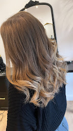 Photo n°11 de Salon de Coiffure - Victoria Fina à Ventabren (Salon de coiffure)