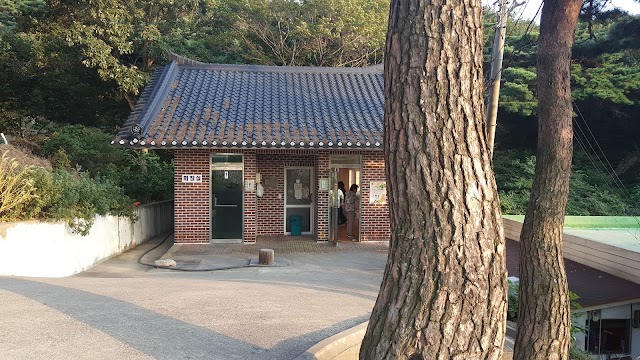Bomunsa Temple