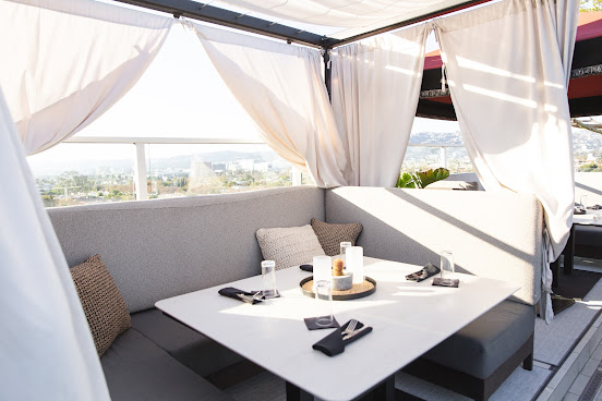 Videre Rooftop Restaurant & Bar by null