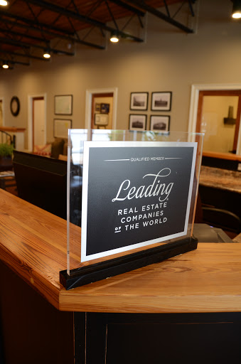 Angie B. McCurdy, Southern Properties Agency, Inc - Thumbnail