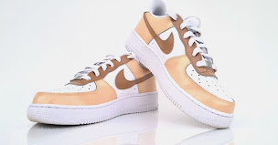 Photo n°9 de S-Custom - Customisation Sneakers/basket Lyon à Lyon (Magasin d'articles de sports)