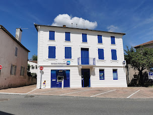 Photo n°25 de APMD. à Saint-Perdon (Peintre en bâtiment)