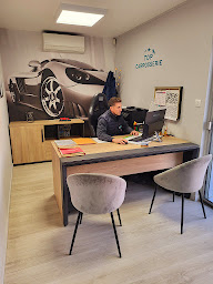 Photo n°9 de CARROSSERIE GUILLET - Réseau Top Carrosserie à La Roche-sur-Yon (Atelier de carrosserie automobile)