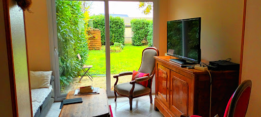 Franck NEILLE-IAD immobilier Mer - Thumbnail