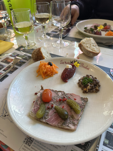 Photo 2 - restaurant les 3 biches