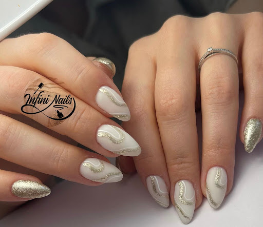 Infini Nails