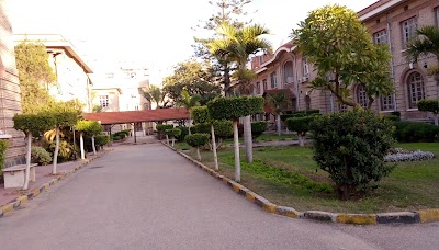 photo of مدرسة الروايسات