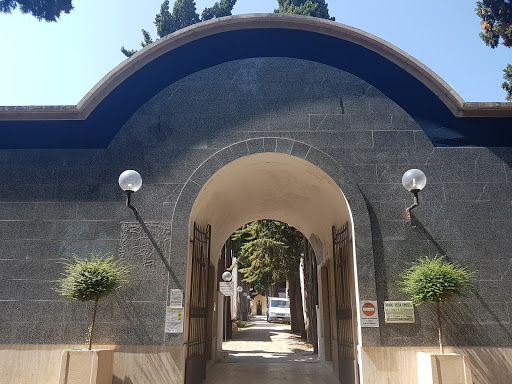 Cimitero silvi Gallery - Italy
