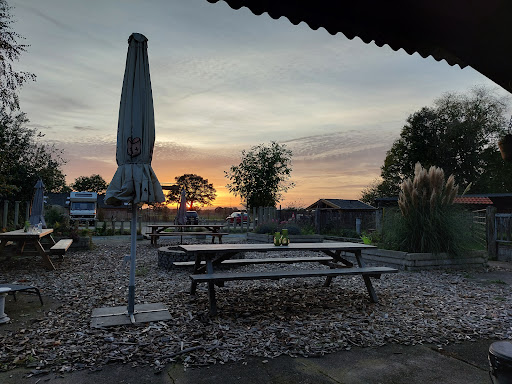 Camperplaats & B&B D'n Ouwe Meuk