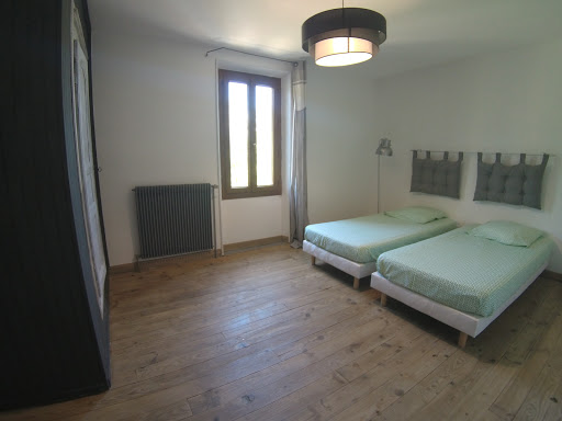 Photo de Bastide Saint Jacques: Gîtes avec piscine et spa dans la Drôme Provençales, randonnée aquatique, proche Nyons et Mont Ventoux à Vinsobres (26110)