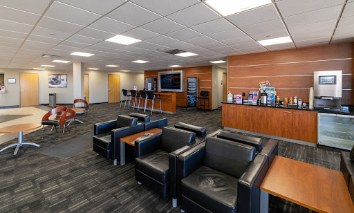 AutoNation Dodge RAM Colorado Springs Service Center Gallery - United States