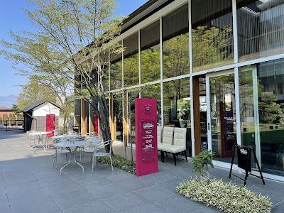 SHOKUDO&CAFE yumyum(ヤムヤム)