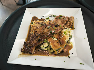 Photo n°18 de Restaurant Écluse de Vic, Castanet Tolosan : La Crise de foi à Castanet-Tolosan (Restaurant français)