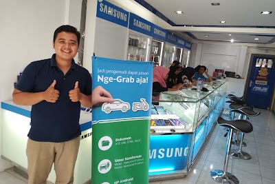 Photos of Cybercomm Gadget Store