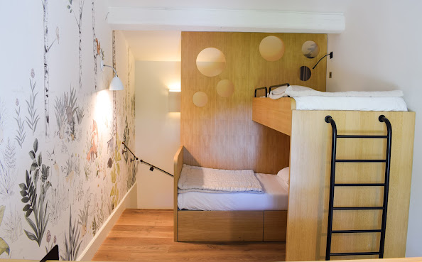 Baumanière, Hôtel Restaurant 5 étoiles Relais & Chateaux by null