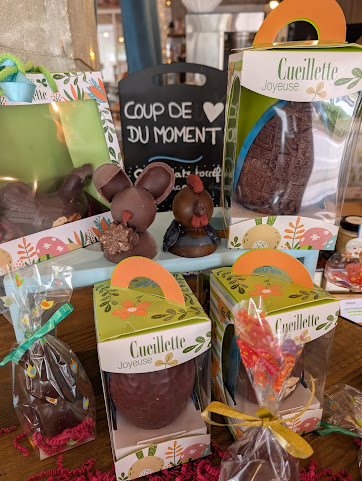 Café qui fume by null